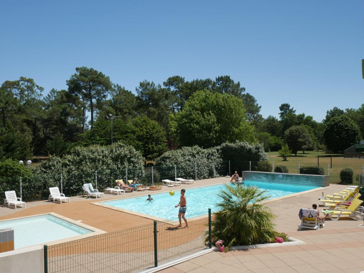 ULVF Les Hibiscus Hotel Saint-Jean-de-Monts Eksteriør billede
